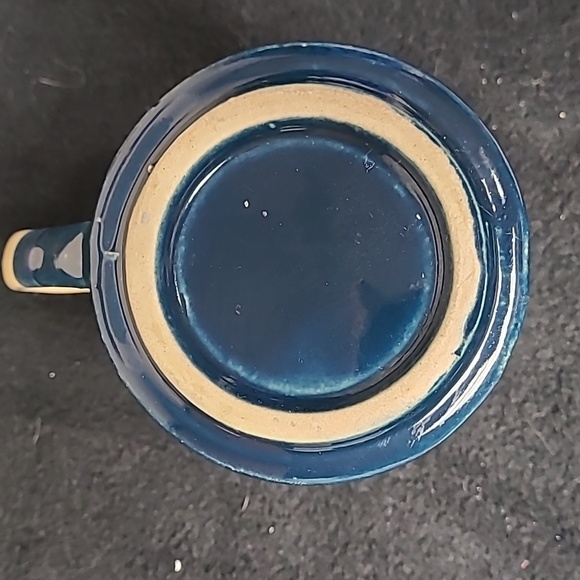 Vintage Stoneware Floral Mug with Crazing - Picture 6 of 6